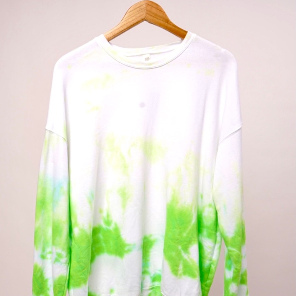 ‘Lucky’ tie dye sweater